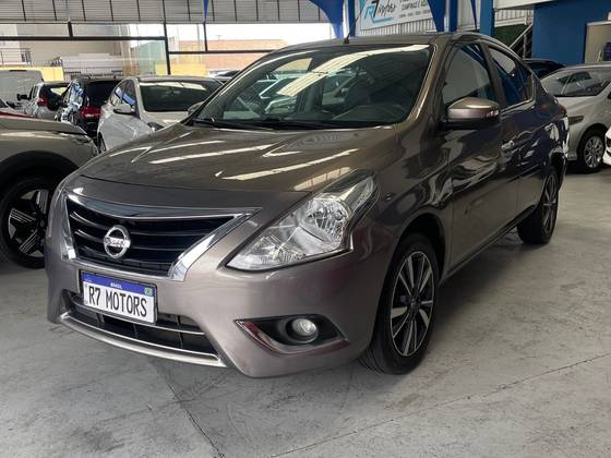 NISSAN VERSA 1.6 16V FLEX SL 4P XTRONIC NISSAN VERSA 1.6 16V FLEX SL 4P XTRONIC